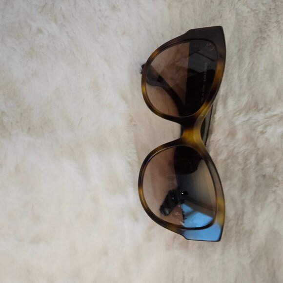 Sunglasses - Picture 1 of 5